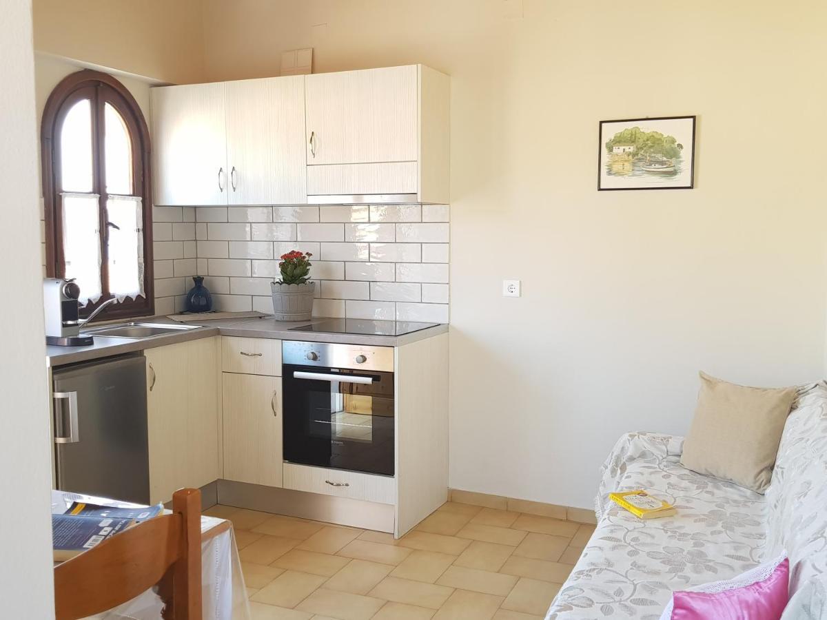 Sotiris Sea View Lägenhet Gaios Exteriör bild